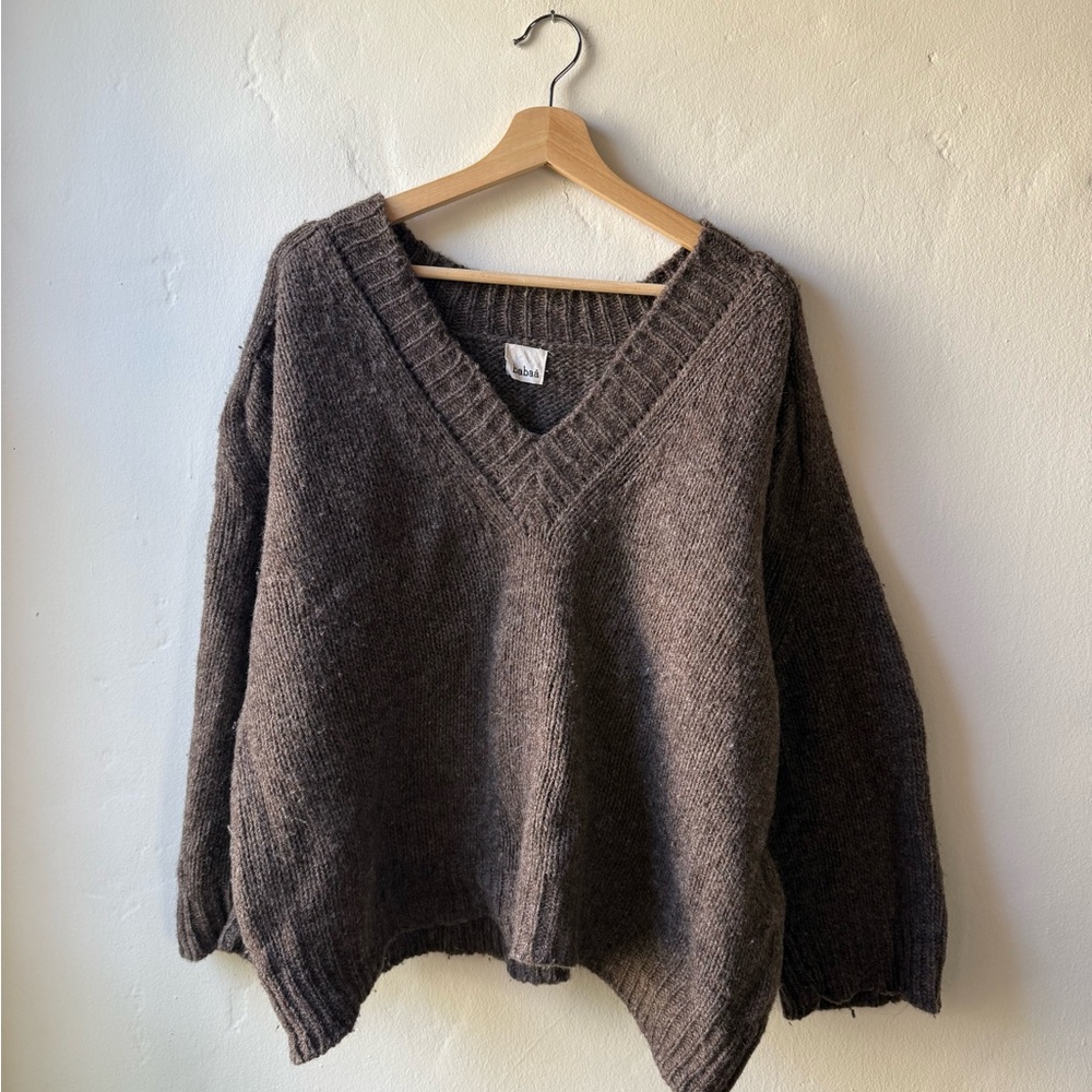 Babaa, Jumper no 29, Oak, Wool V-Neck Sweater, OS